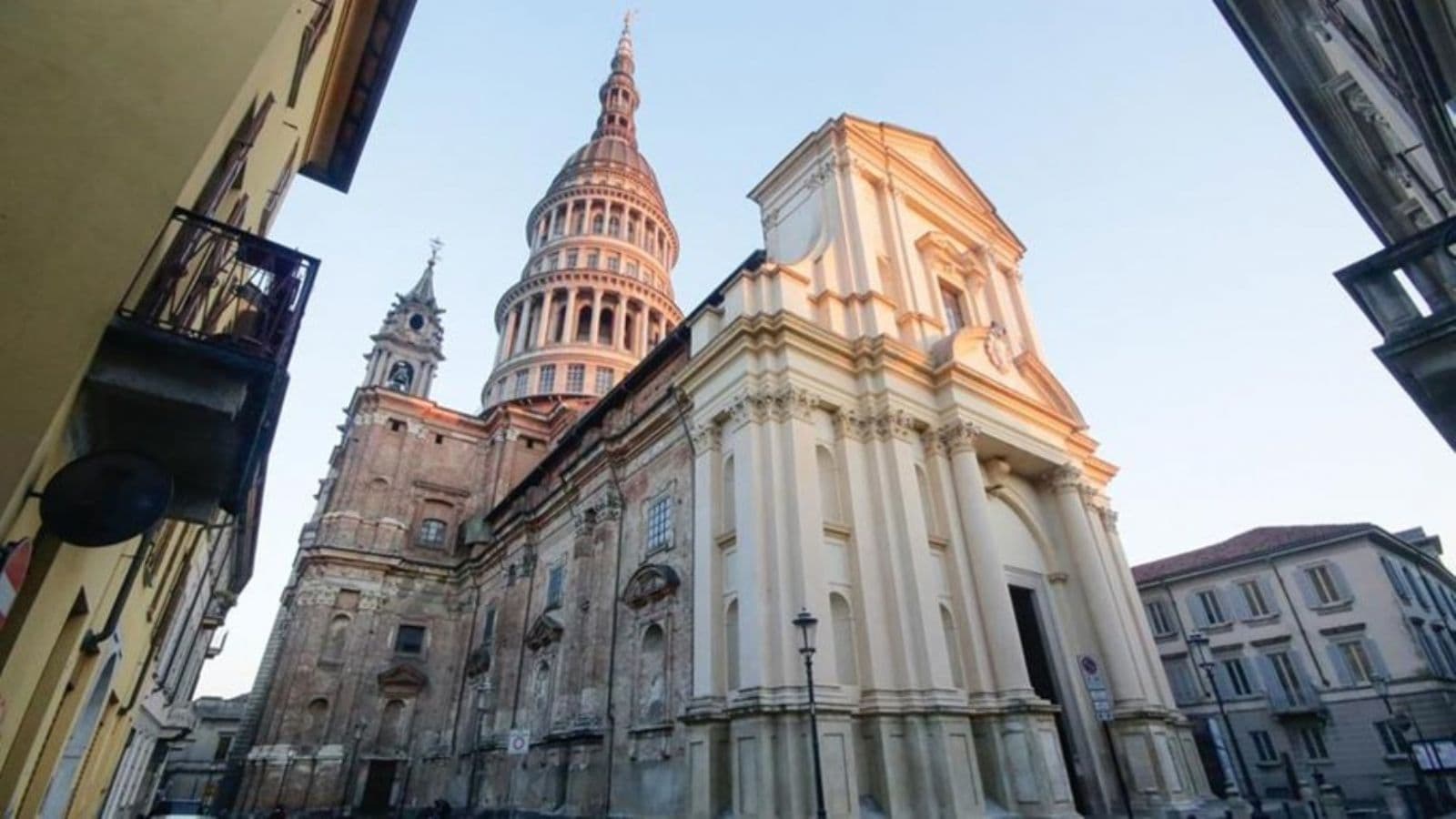 Vendere casa a Novara